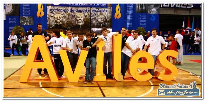 AVILES 2011 027